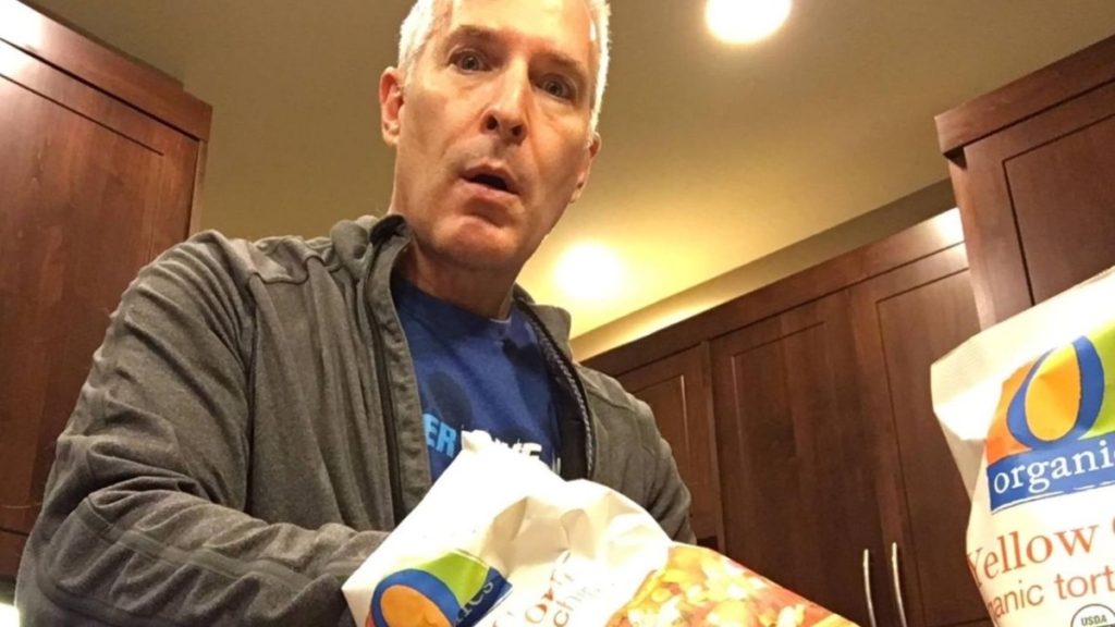 Avoid These 3 Overeating Triggers